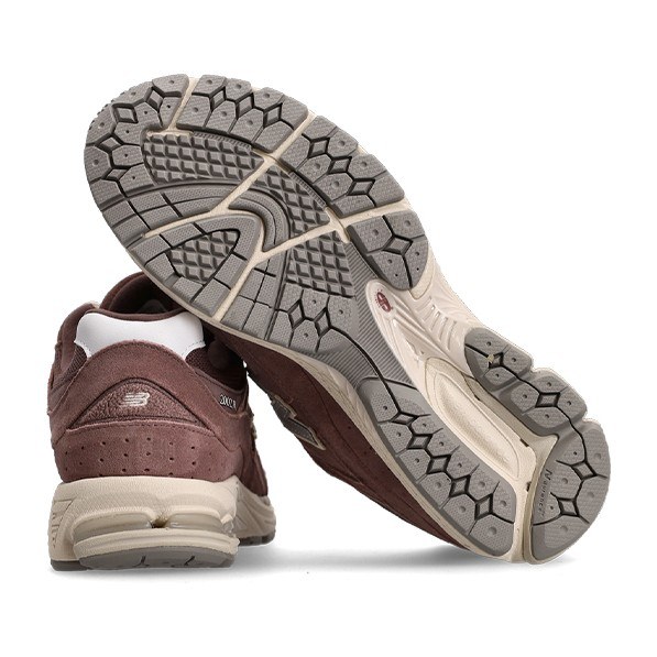 New Balance 2002R Burgundy