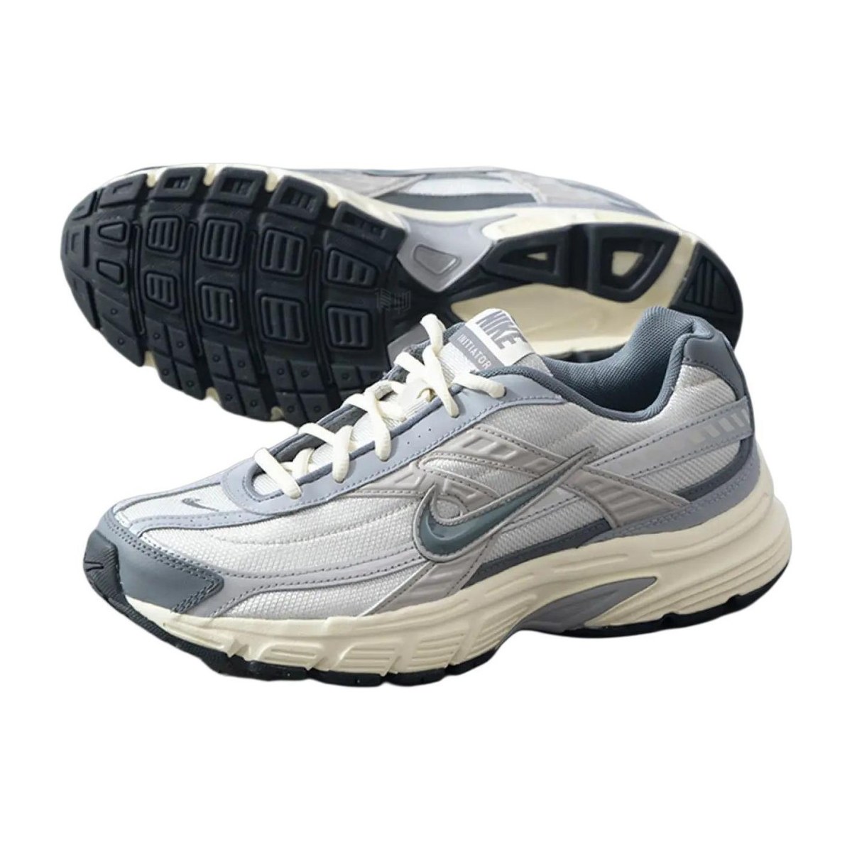 Nike Initiator
