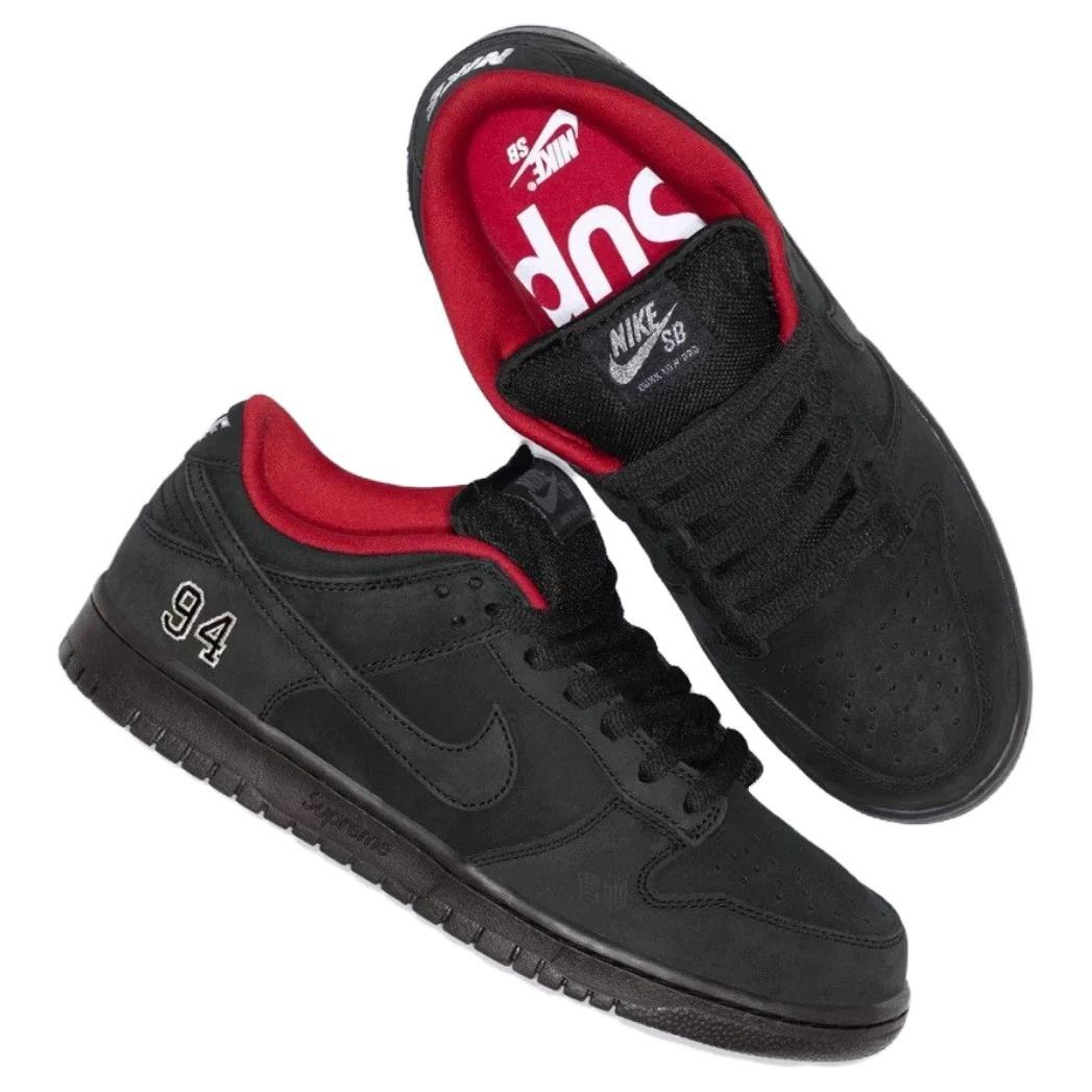 Supreme x Nike Dunk SB Low Pro OG QS Black