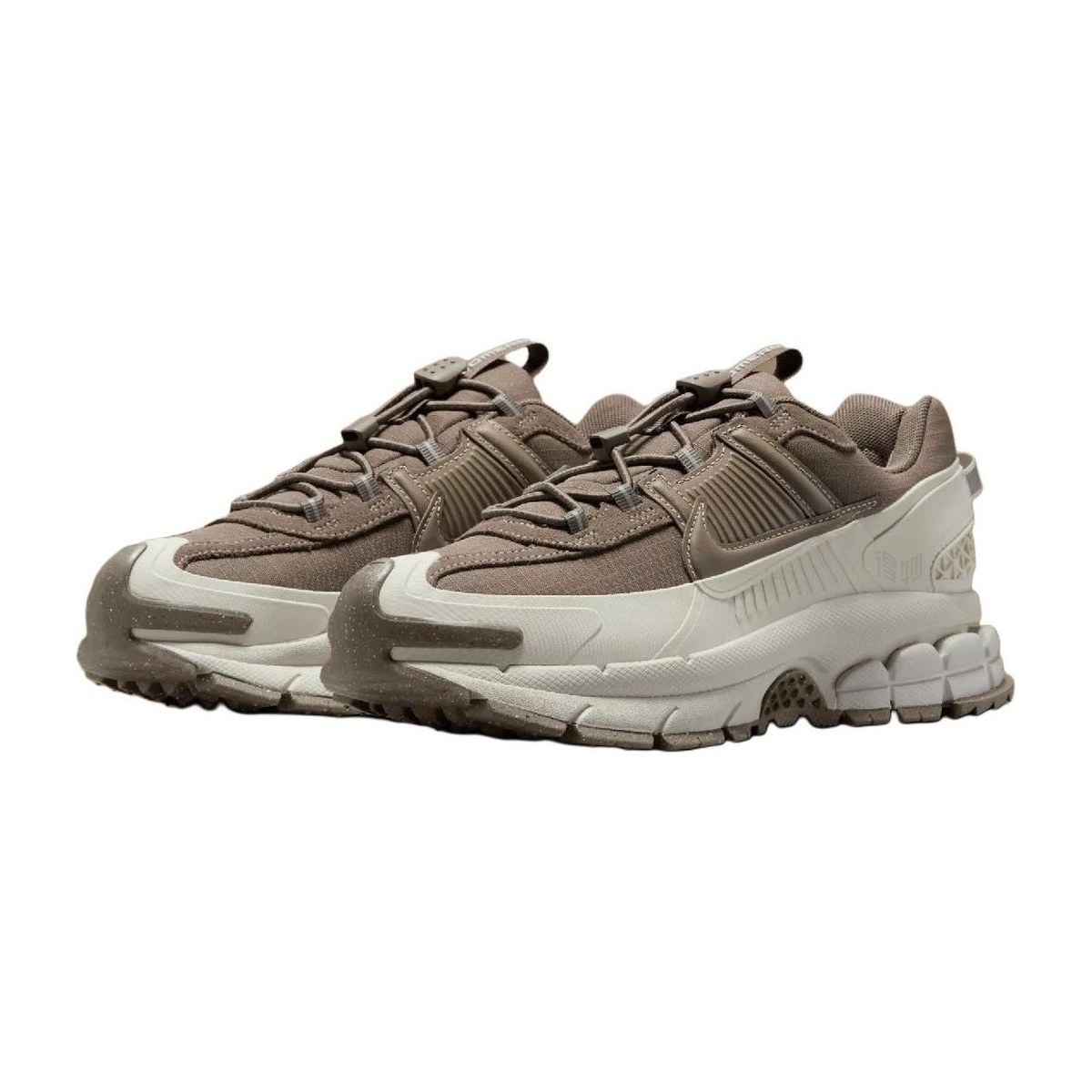 Nike Zoom Vomero 5 Roam Brown