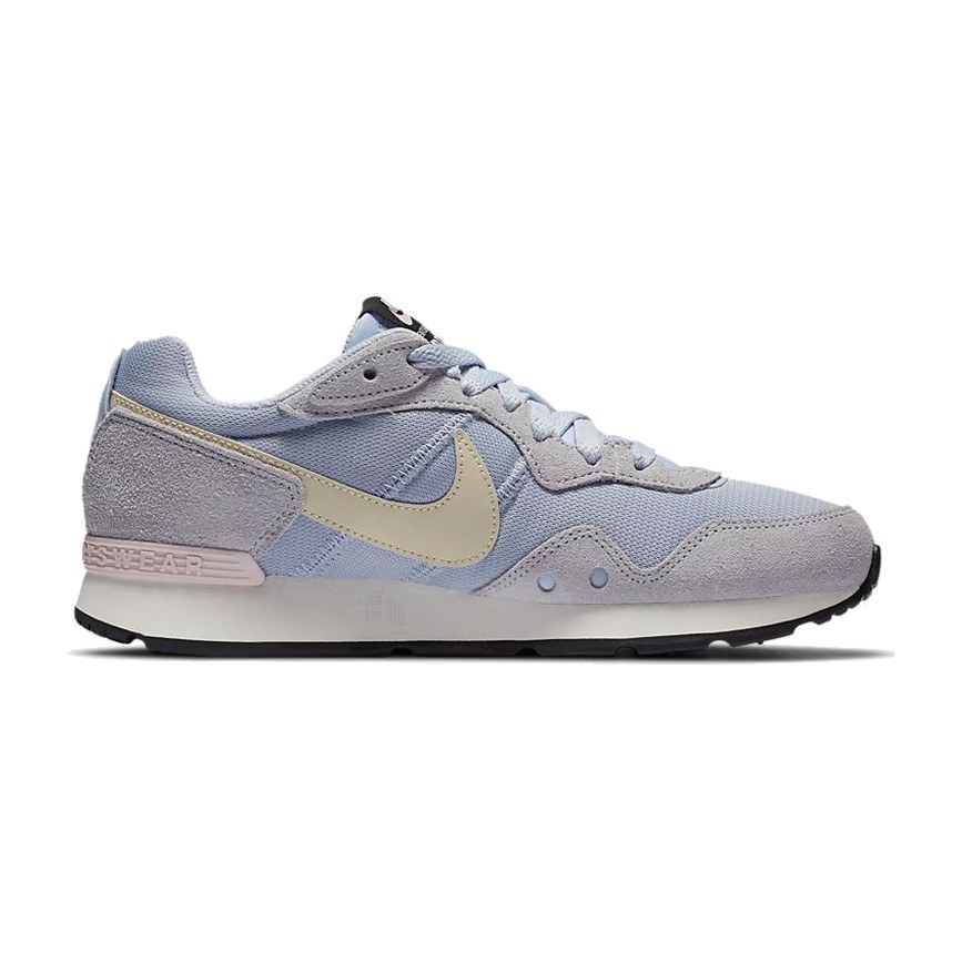 Nike Venture Runner