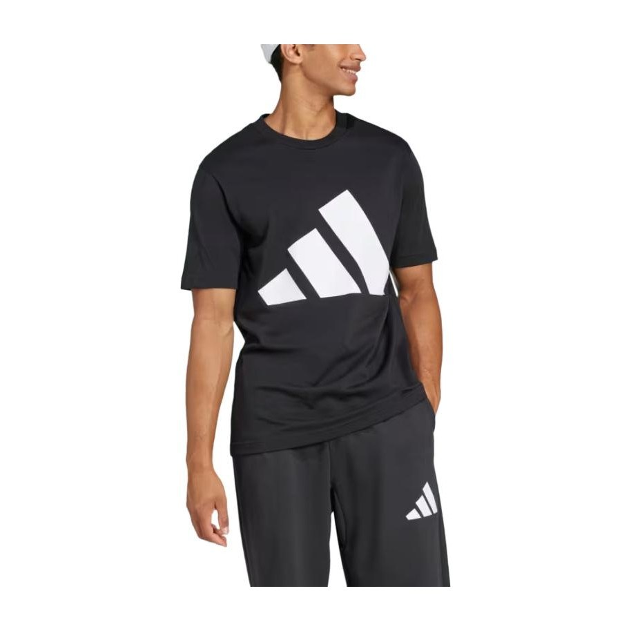 adidas SportswearESSENTIALS FW24 T