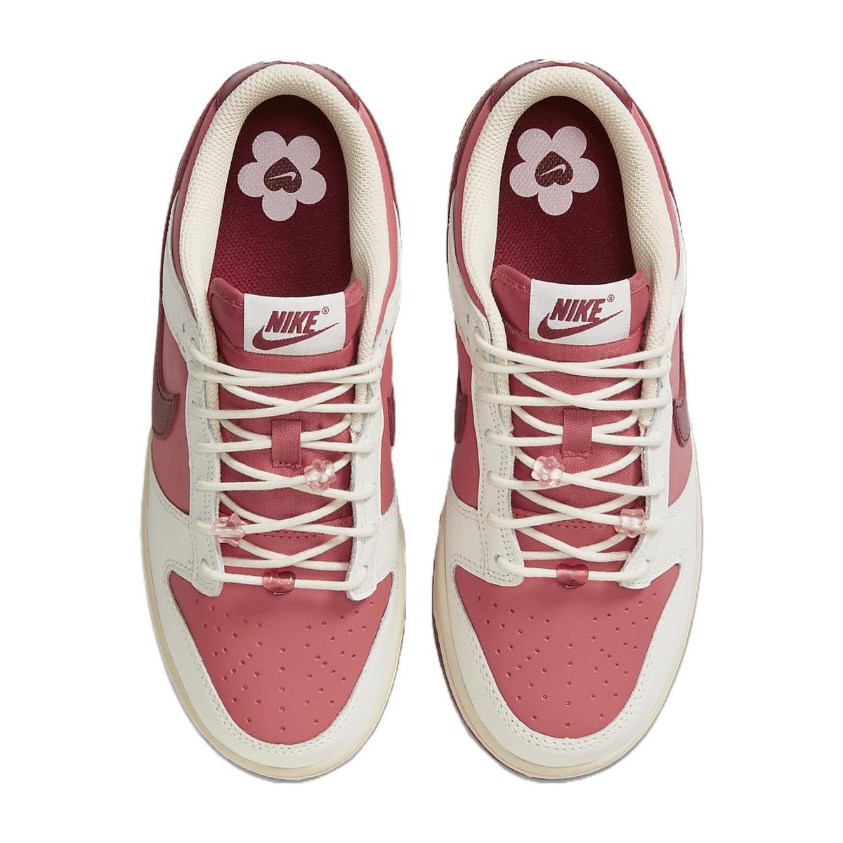 Nike Dunk Low "Valentine’s Day"