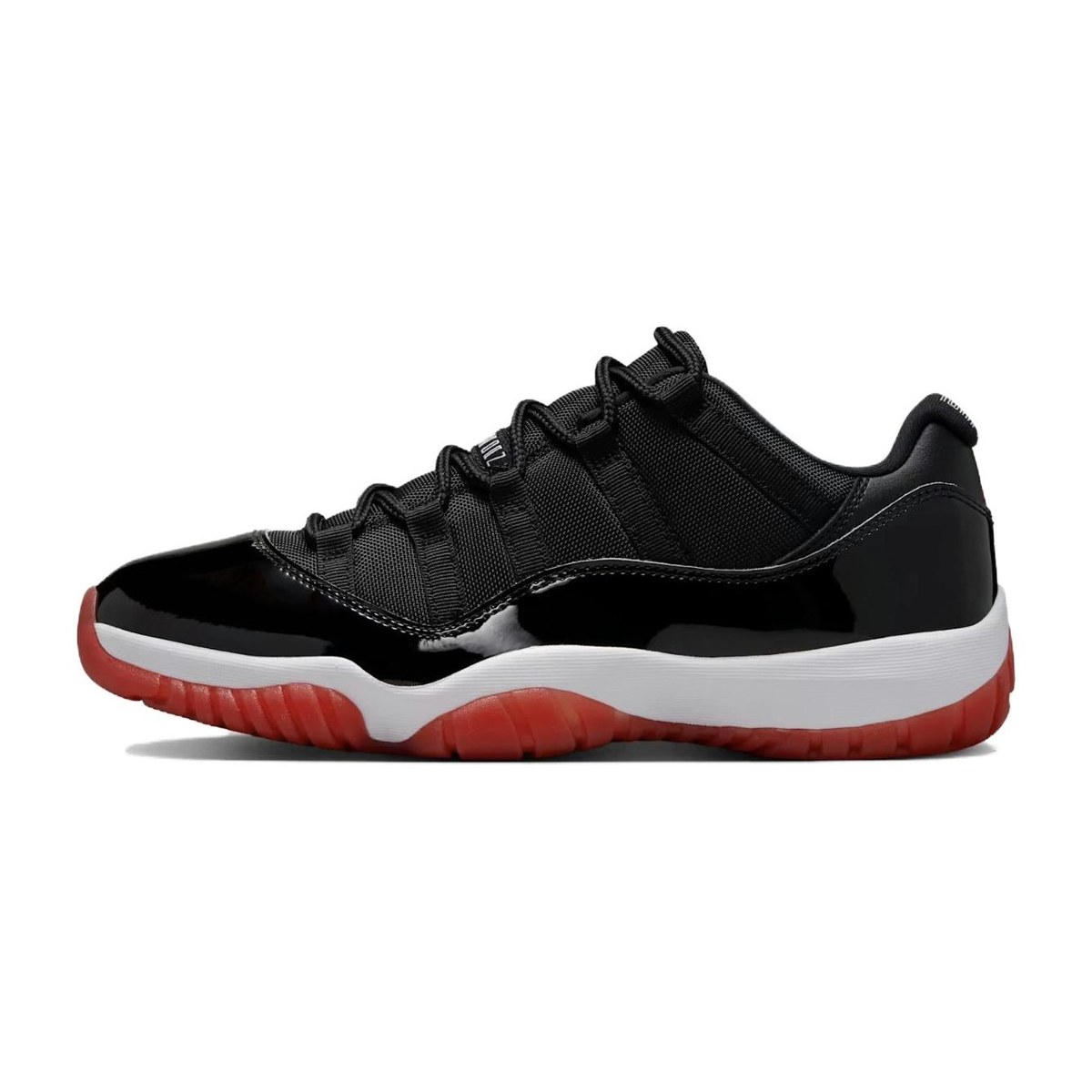 Air Jordan 11 Low "Bred"