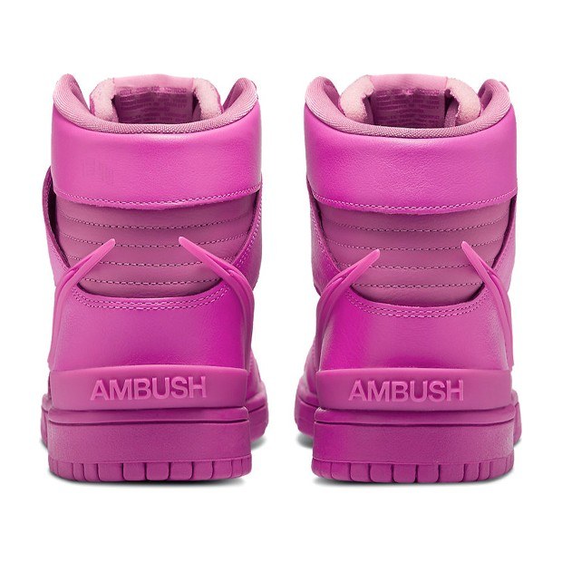 AMBUSH x Nike Dunk "Cosmic Fuchsia"