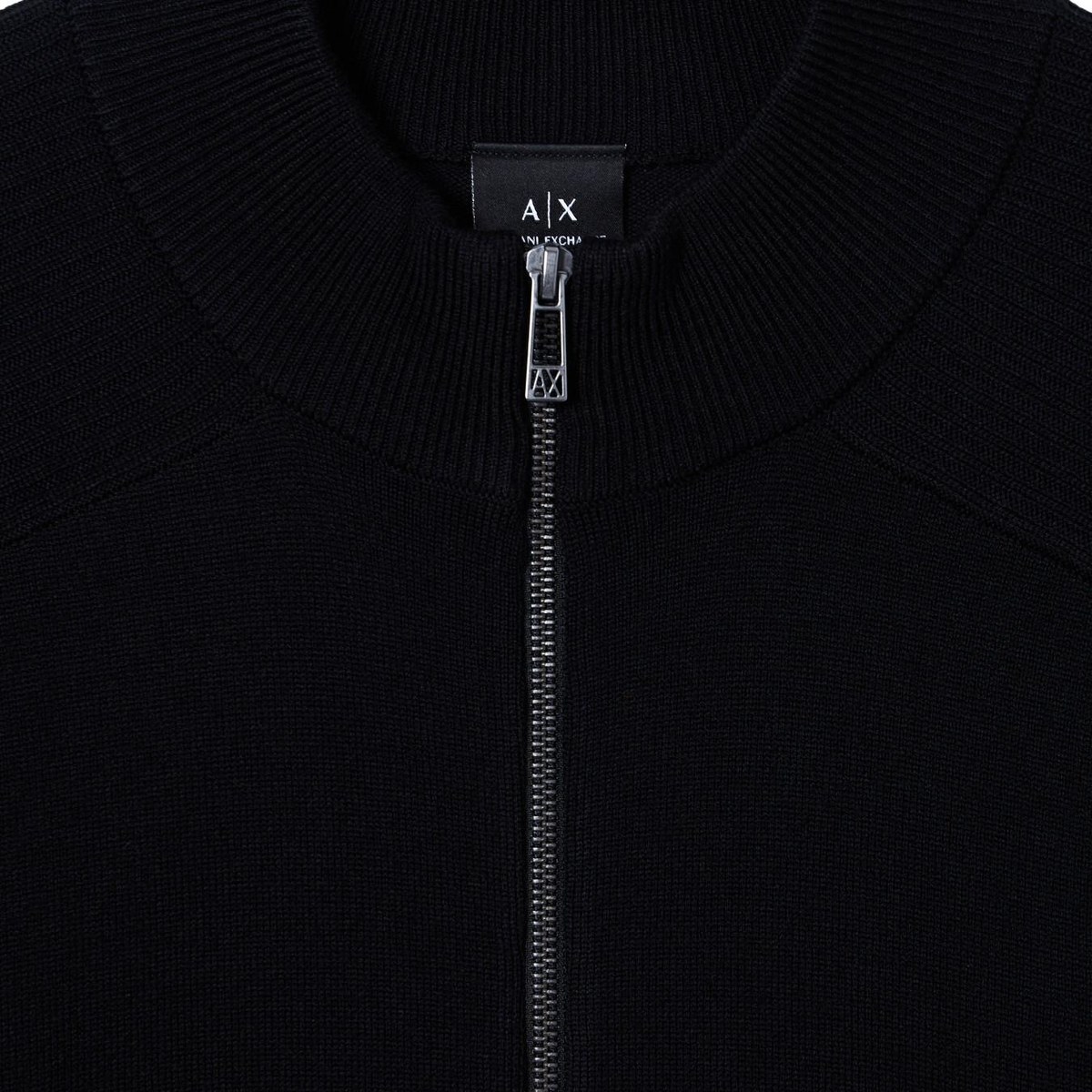 ARMANI EXCHANGEAE FW25