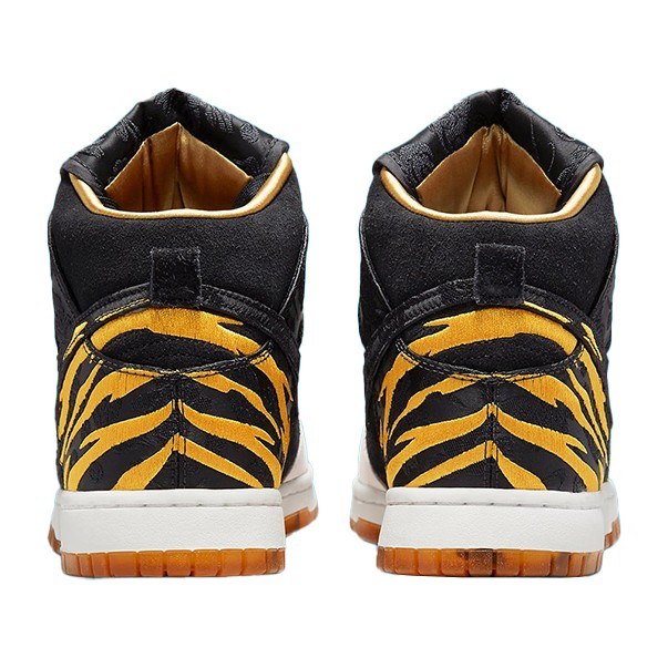 Nike Dunk Retro PRM "God of Wealth"