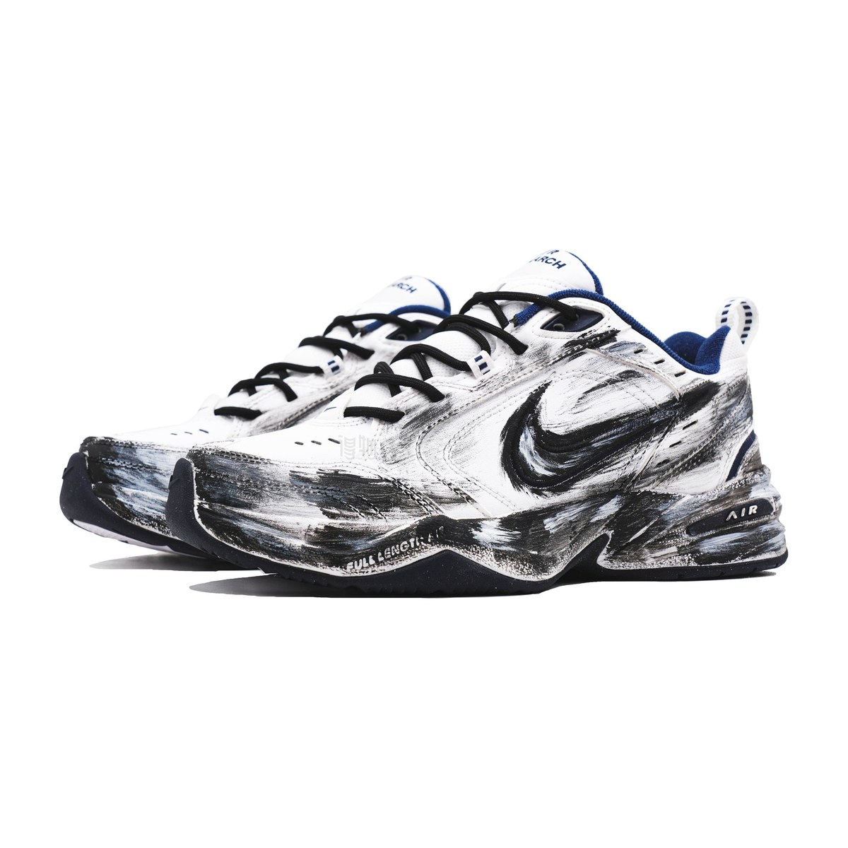 Nike Air Monarch 4