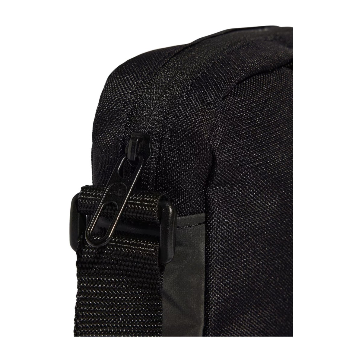 adidas PRIMELIFT 2.4L