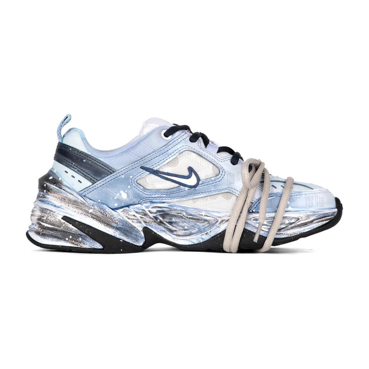 Nike M2K Tekno