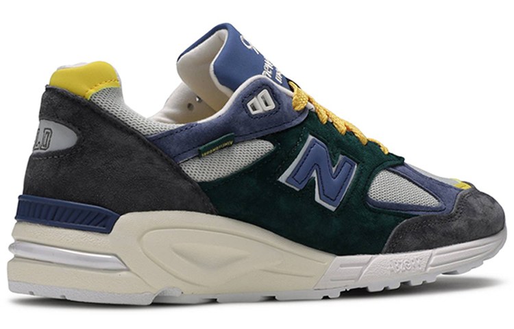AIME LEON DORE x New Balance 990 V2