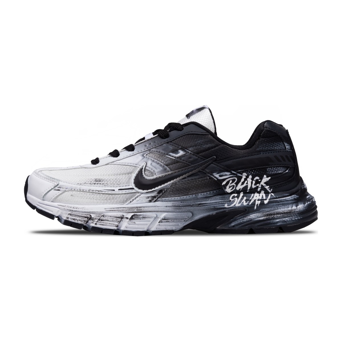 Nike Initiator