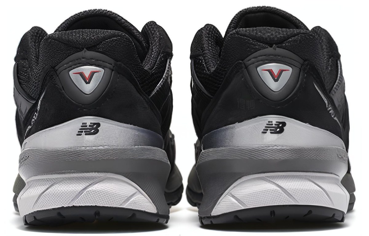 New Balance 990 V5 Black Grey