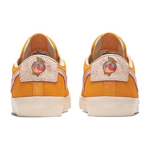 Nike Blazer Low GT Bruised Peach Grant Taylor