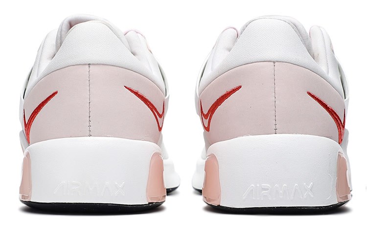 Nike Air Max Bella TR 4