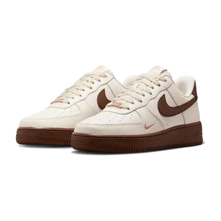 Nike Air Force 1 Low Beige