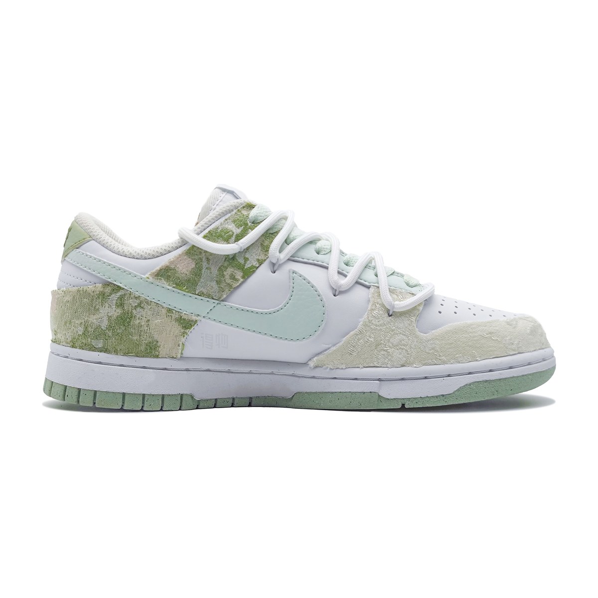 Nike Dunk Next Nature YXYY Green