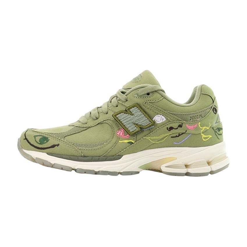 Bryant Giles x New Balance 2002R Light Olive