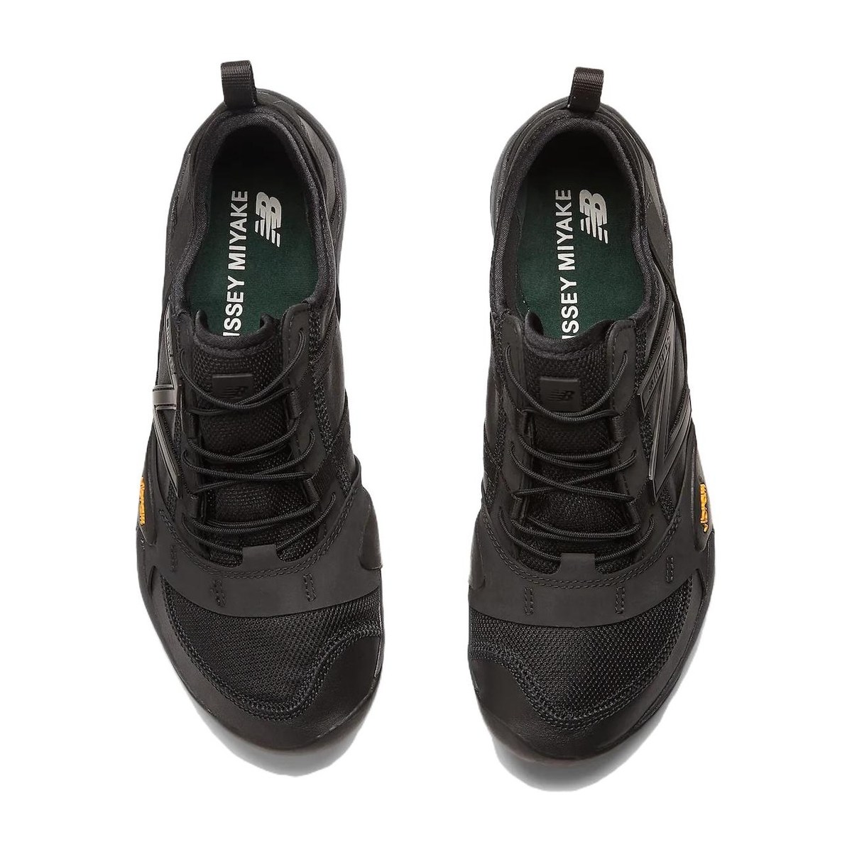 ISSEY MIYAKE x New Balance