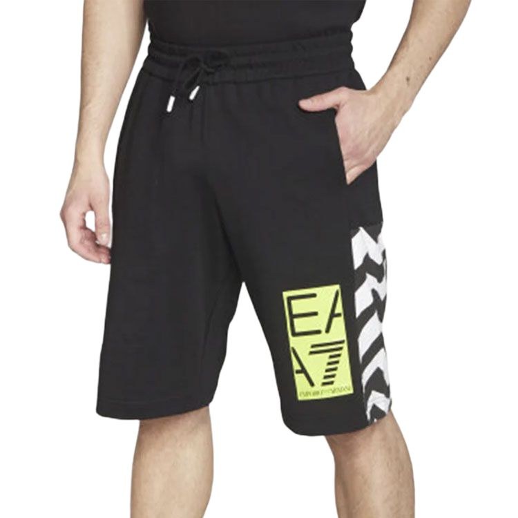 EMPORIO ARMANI SS23 EA7 Logo