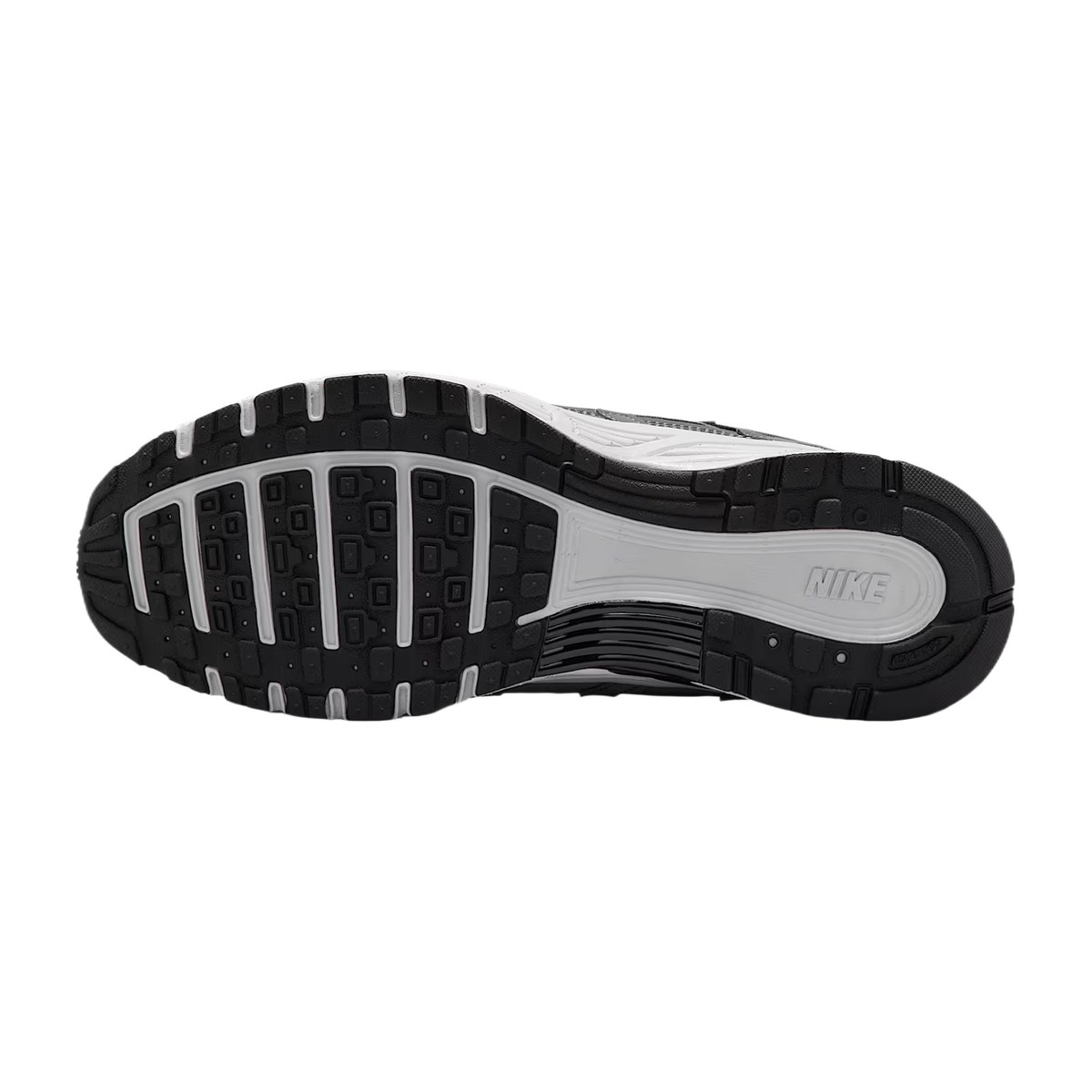 Nike P-6000