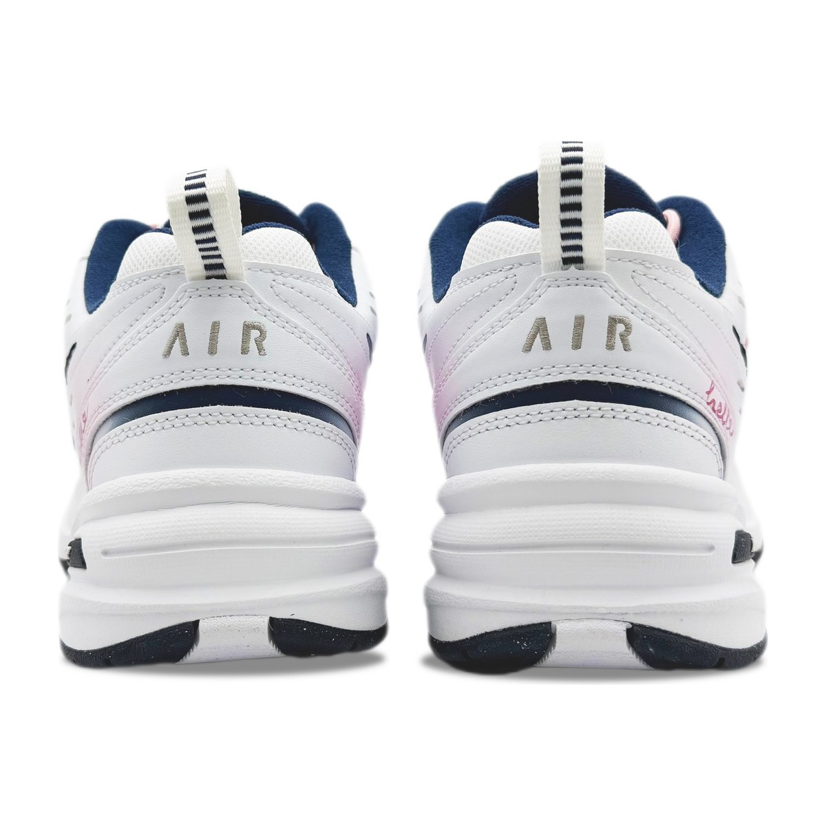 Nike Air Monarch 4