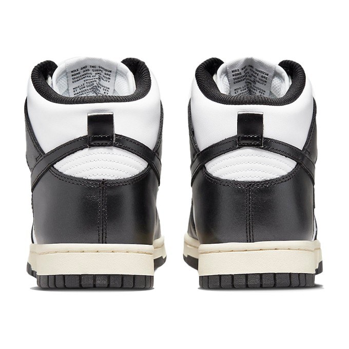 Nike Dunk "Vintage Black"