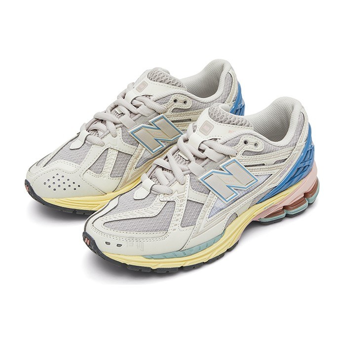 New Balance 1906R