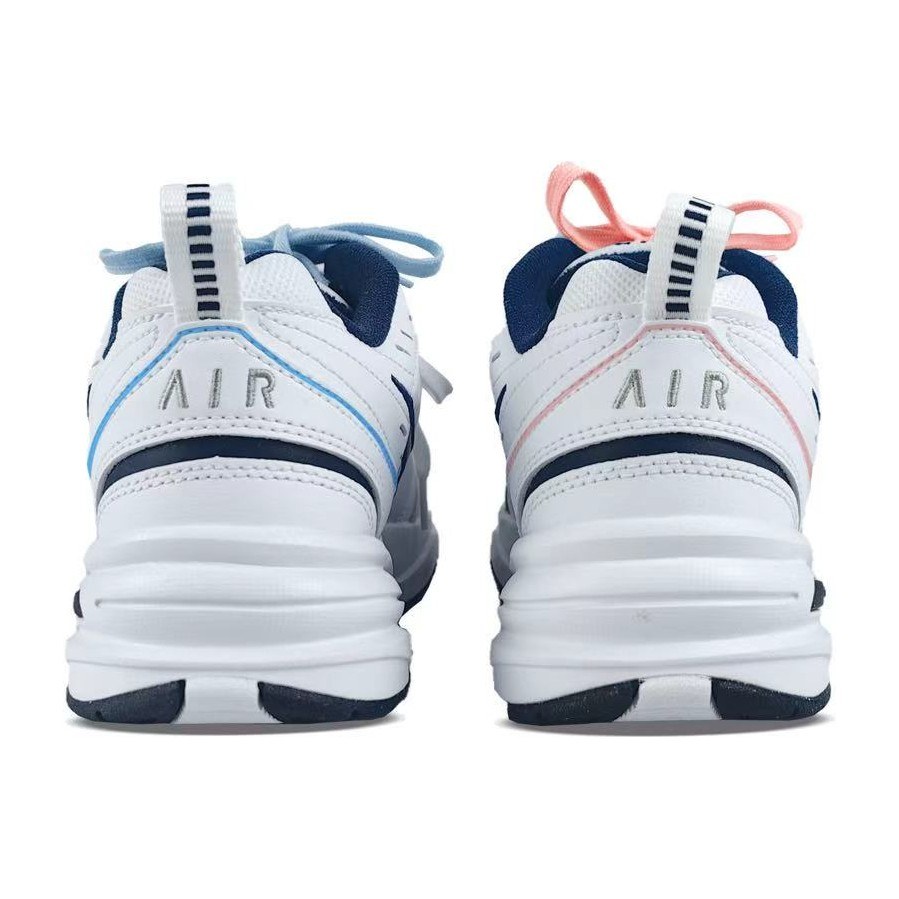 Nike Air Monarch 4