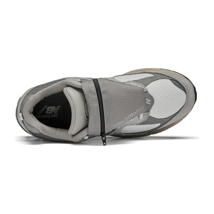 New Balance 2002R Pouch Grey