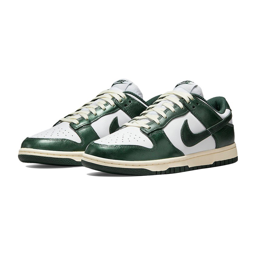 Nike Dunk Low "Vintage Green"