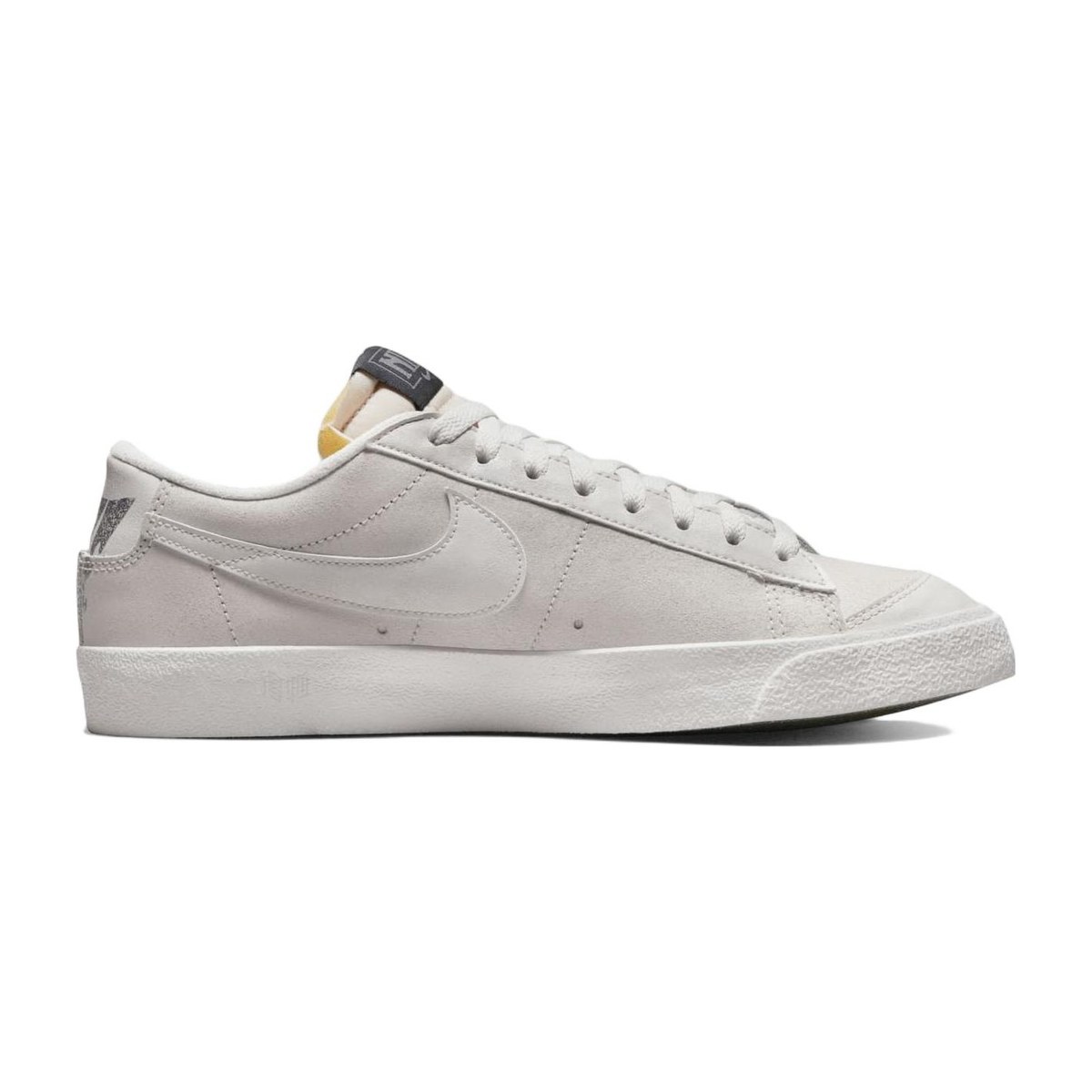 Nike '77 PRM White Grey