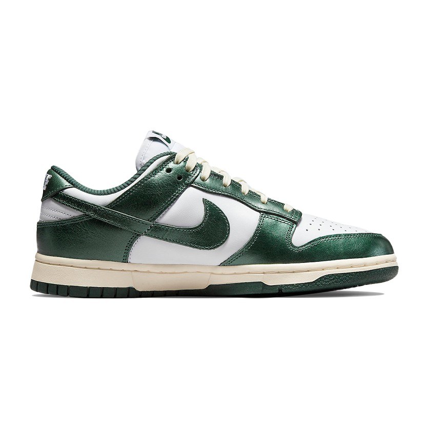 Nike Dunk Low "Vintage Green"