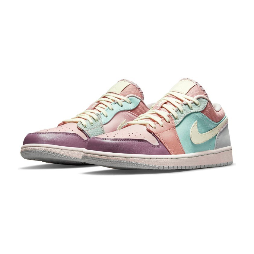 Jordan Air Jordan 1 Low SE "Champagne"