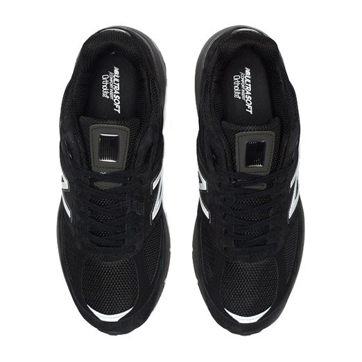 New Balance 990 V5 Black