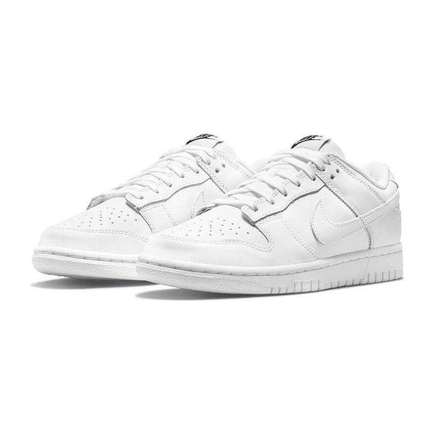 Nike Dunk Low Triple White