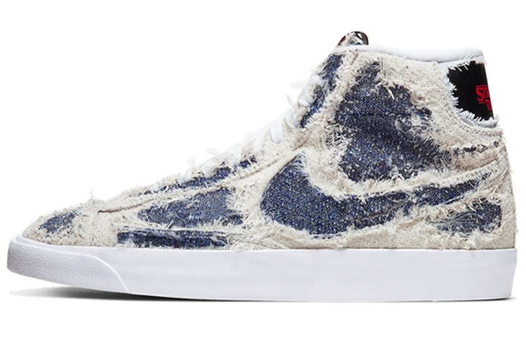 Stranger Things x Nike Blazer Upside Down