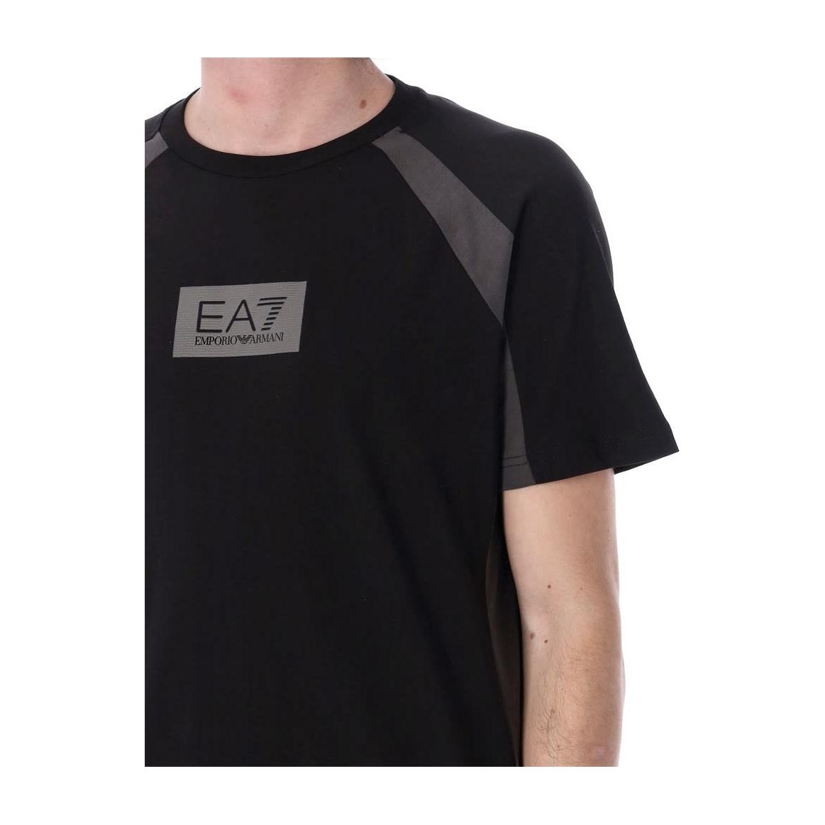 EMPORIO ARMANI SS23 EA7 T