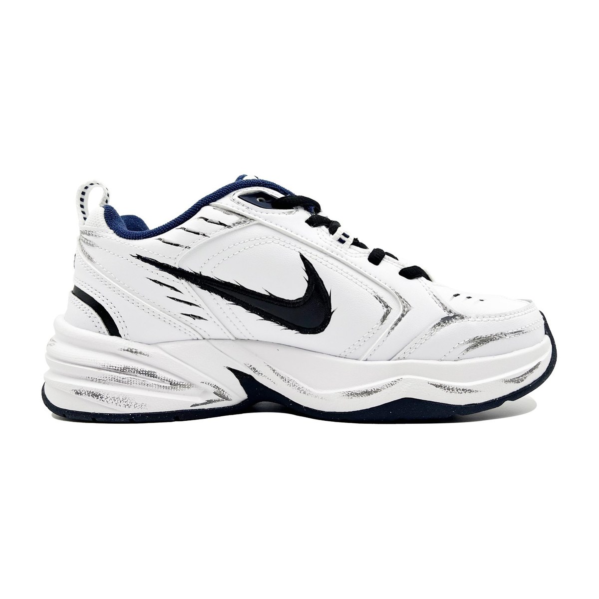 Nike Air Monarch 4