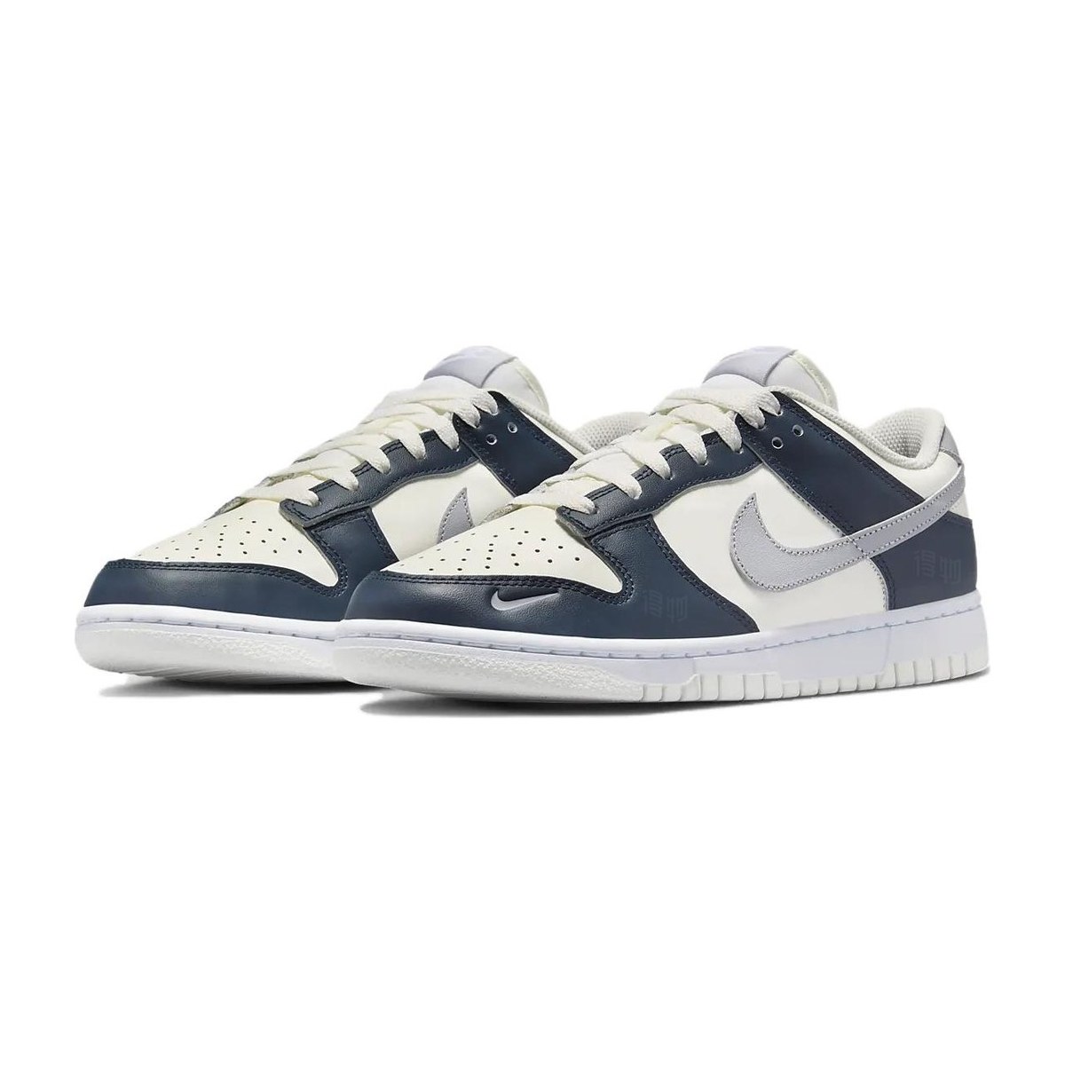 Nike Dunk Low "Armory Navy"