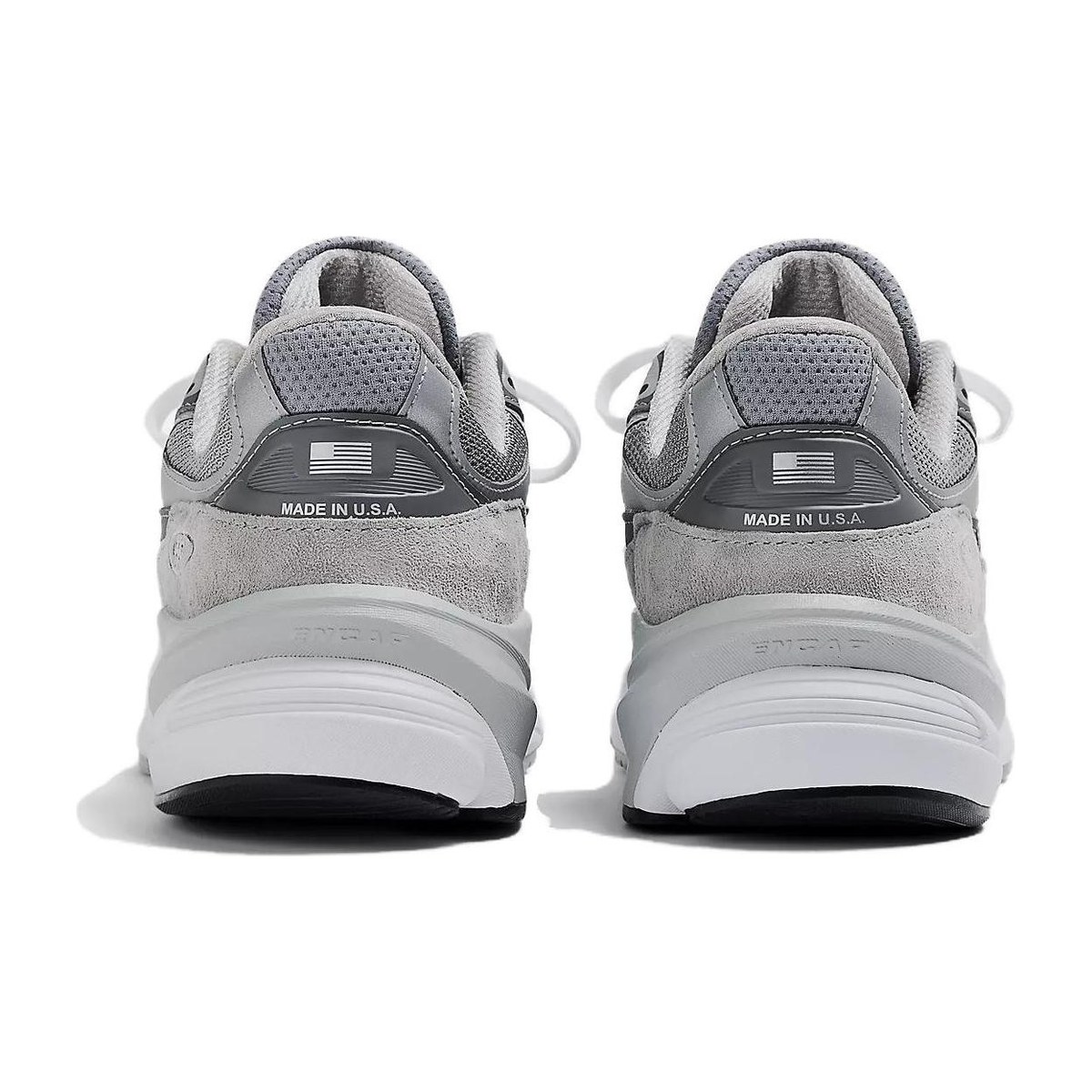 New Balance 990 v6