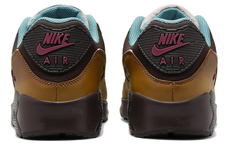 Nike Air Max 90 Gore-Tex Brown
