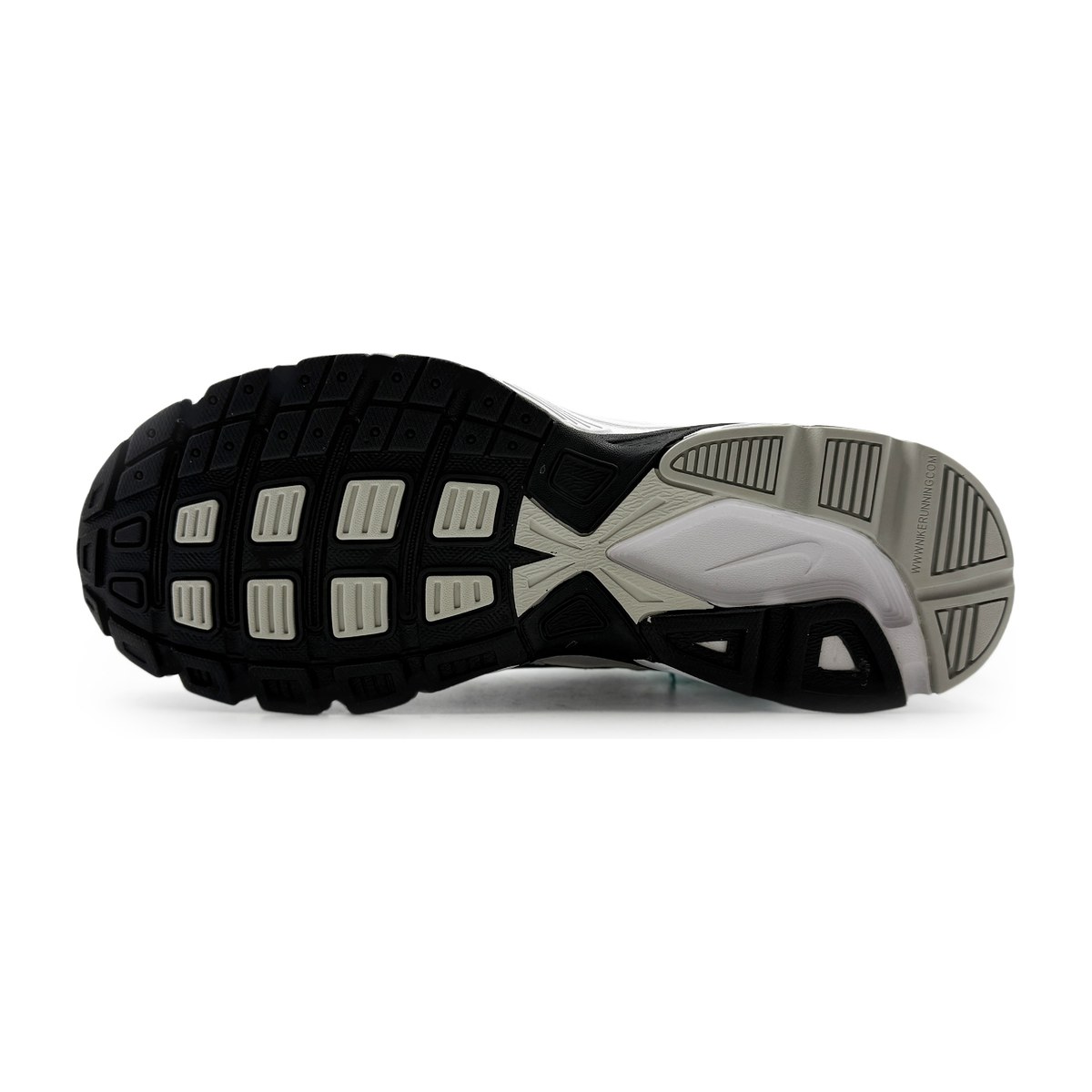 Nike Initiator