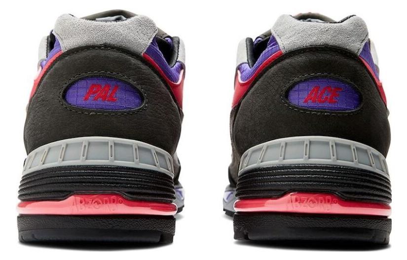 PALACE x New Balance 991