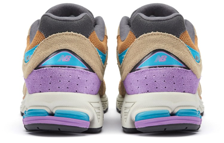 New Balance 2002R Light Beige