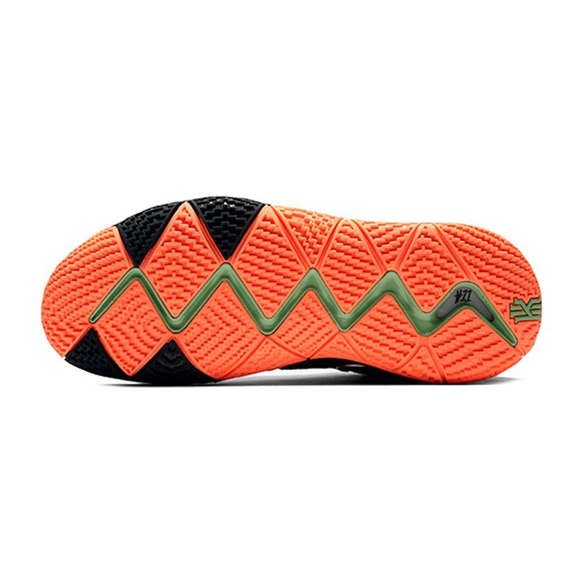 Nike Kyrie 4 Black Metallic Silver