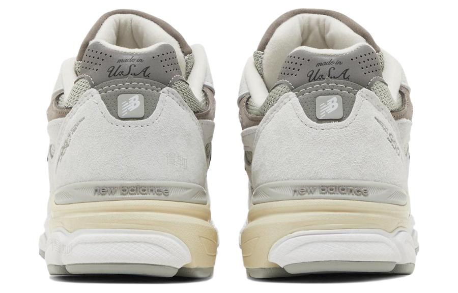 New Balance 990 v3