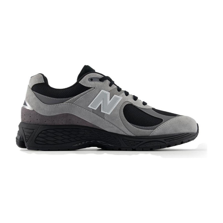 New Balance 2002R