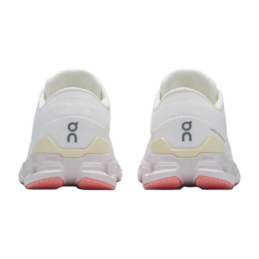 On Cloud X 4 Ivory White
