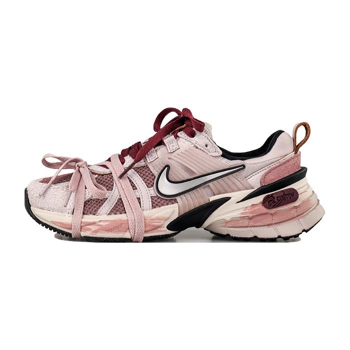 Nike V2K Run RISK